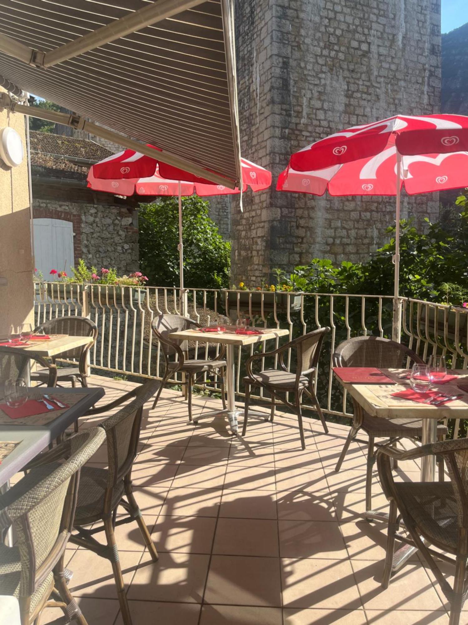Hotel Restaurant Le Saint Nazaire Екстериор снимка